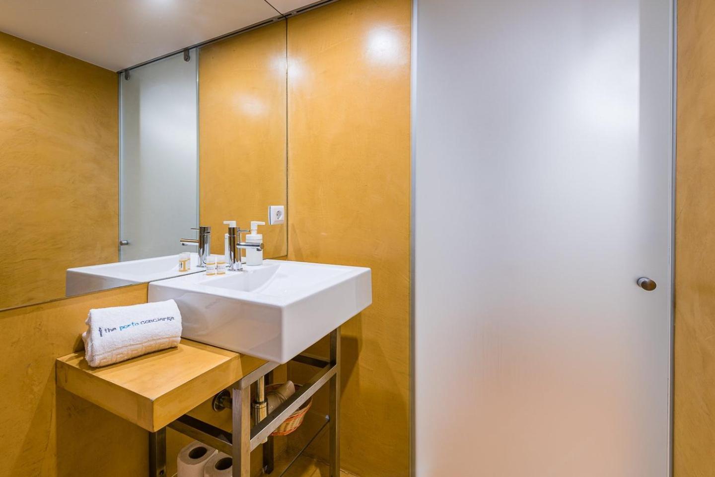 Guestready - The New Yellow Ledbetter OOporto Extérieur photo