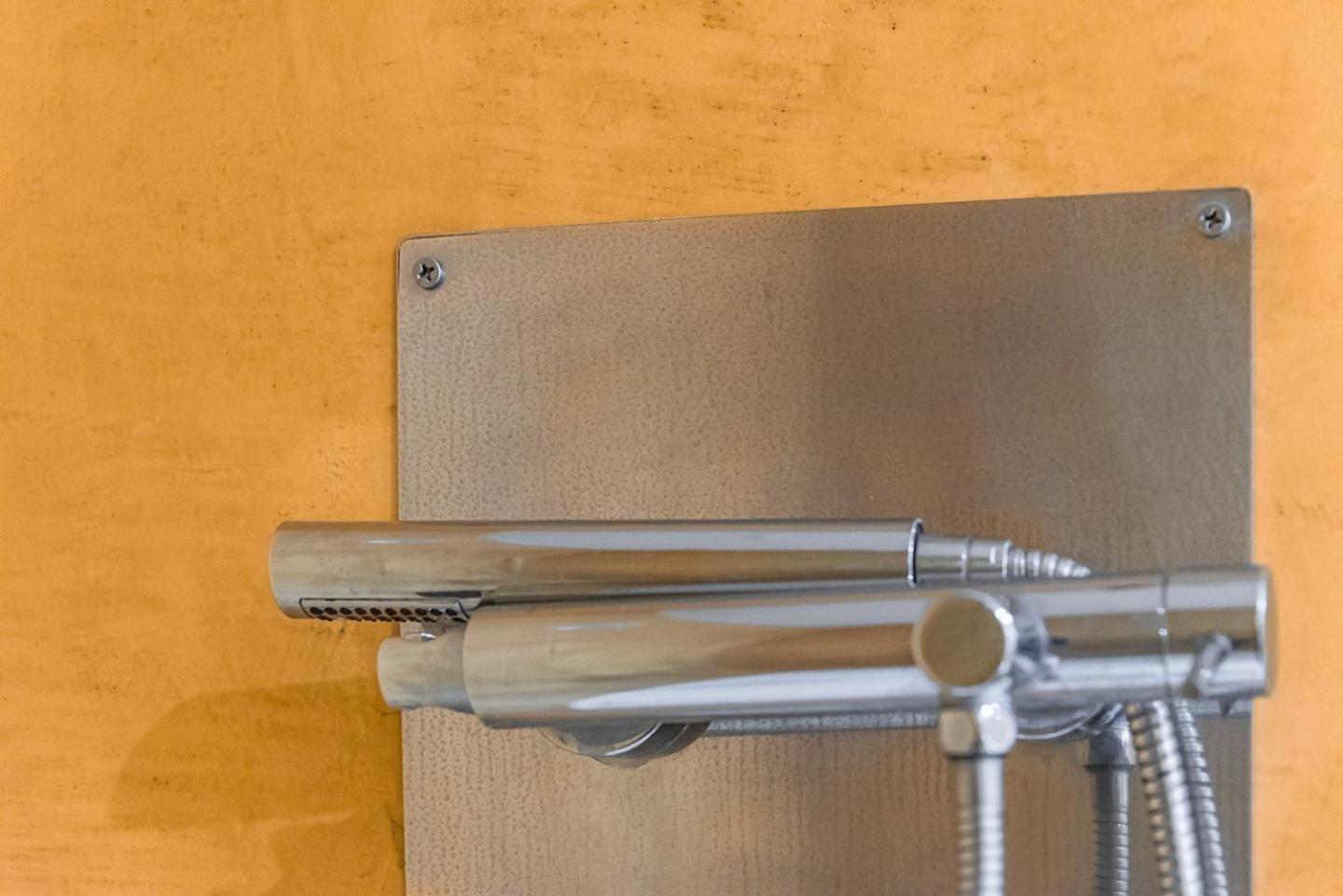 Guestready - The New Yellow Ledbetter OOporto Extérieur photo